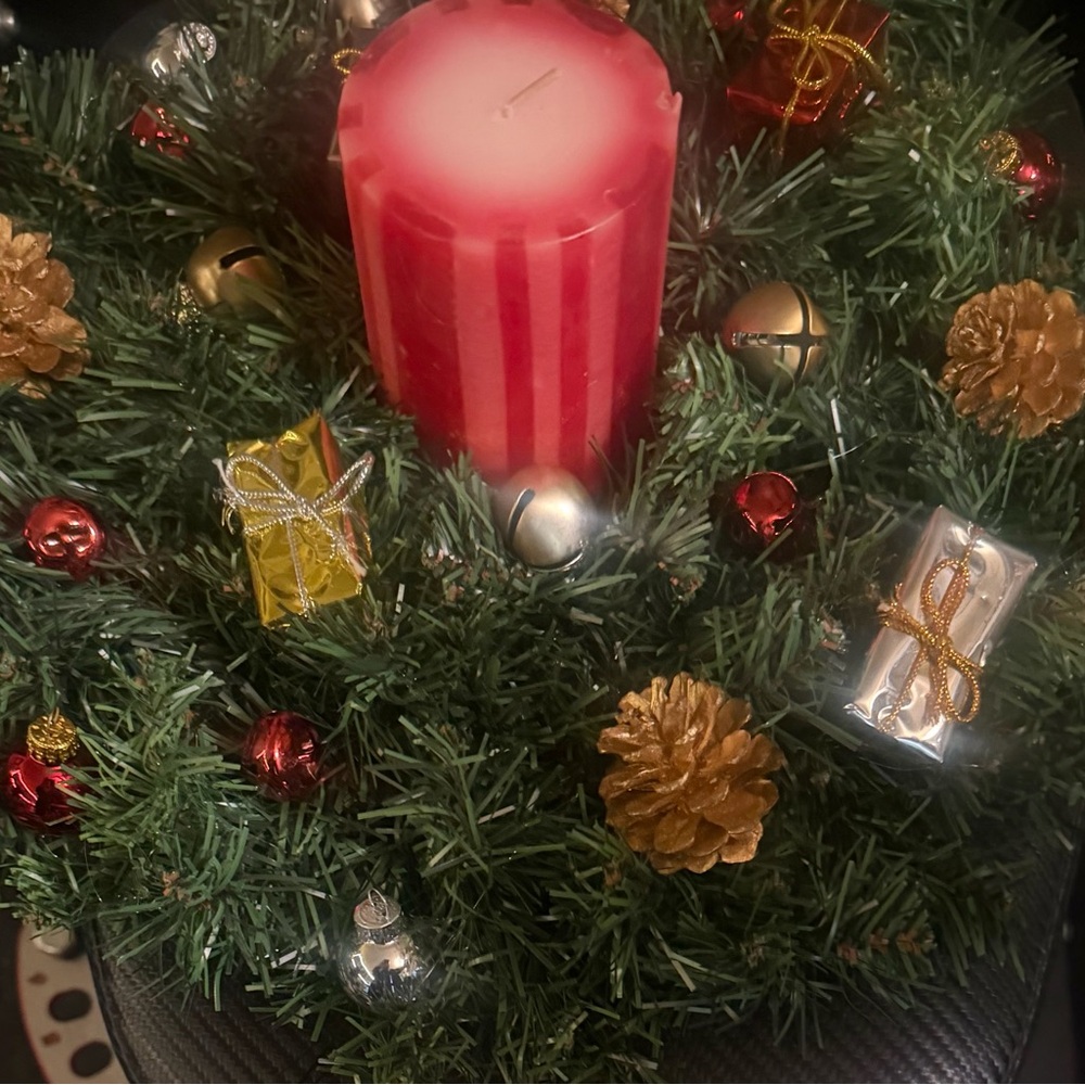 Festive Holiday Candle Centerpiece with Red and Gold Accents